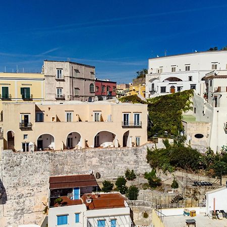 Hotel La Casa Sul Mare Procida Exterior foto