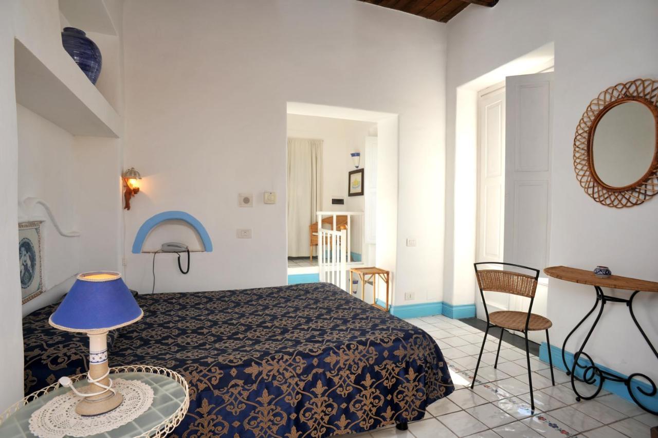 Hotel La Casa Sul Mare Procida Exterior foto