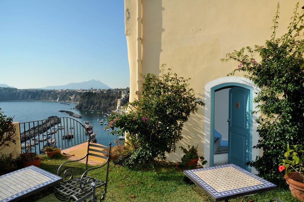 Hotel La Casa Sul Mare Procida Exterior foto