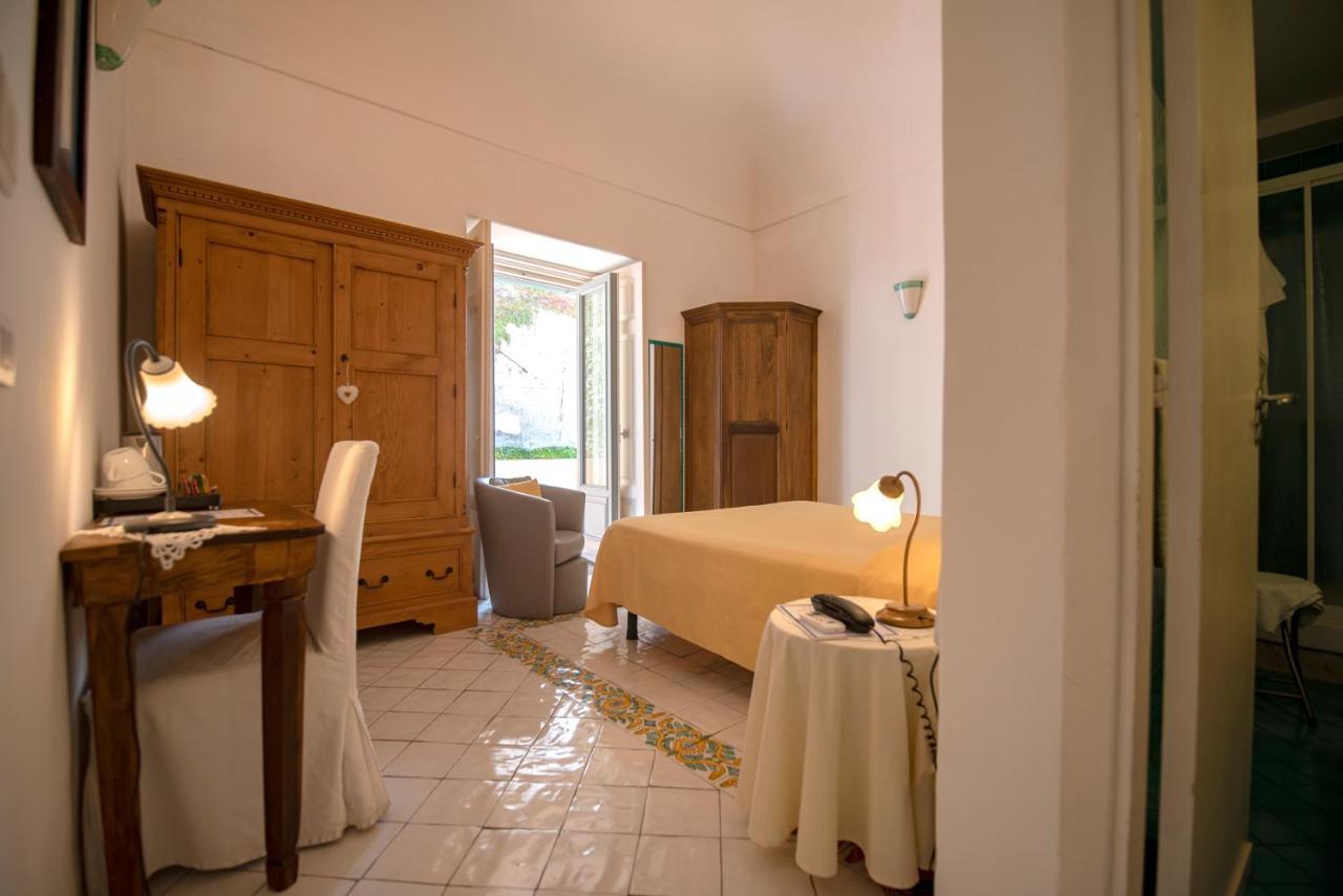 Hotel La Casa Sul Mare Procida Exterior foto