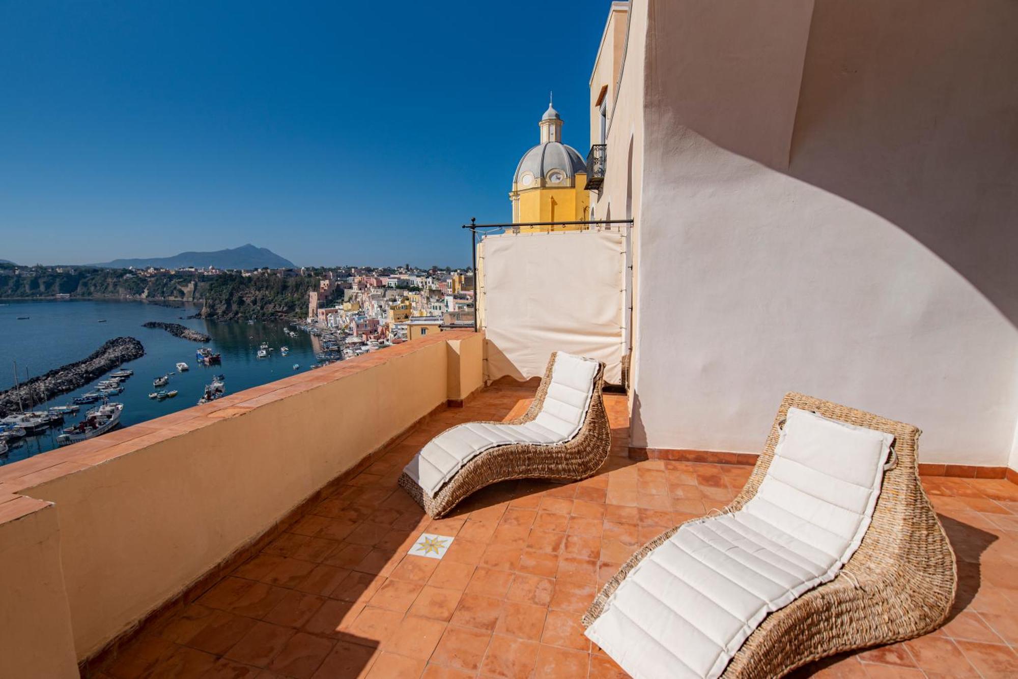 Hotel La Casa Sul Mare Procida Exterior foto