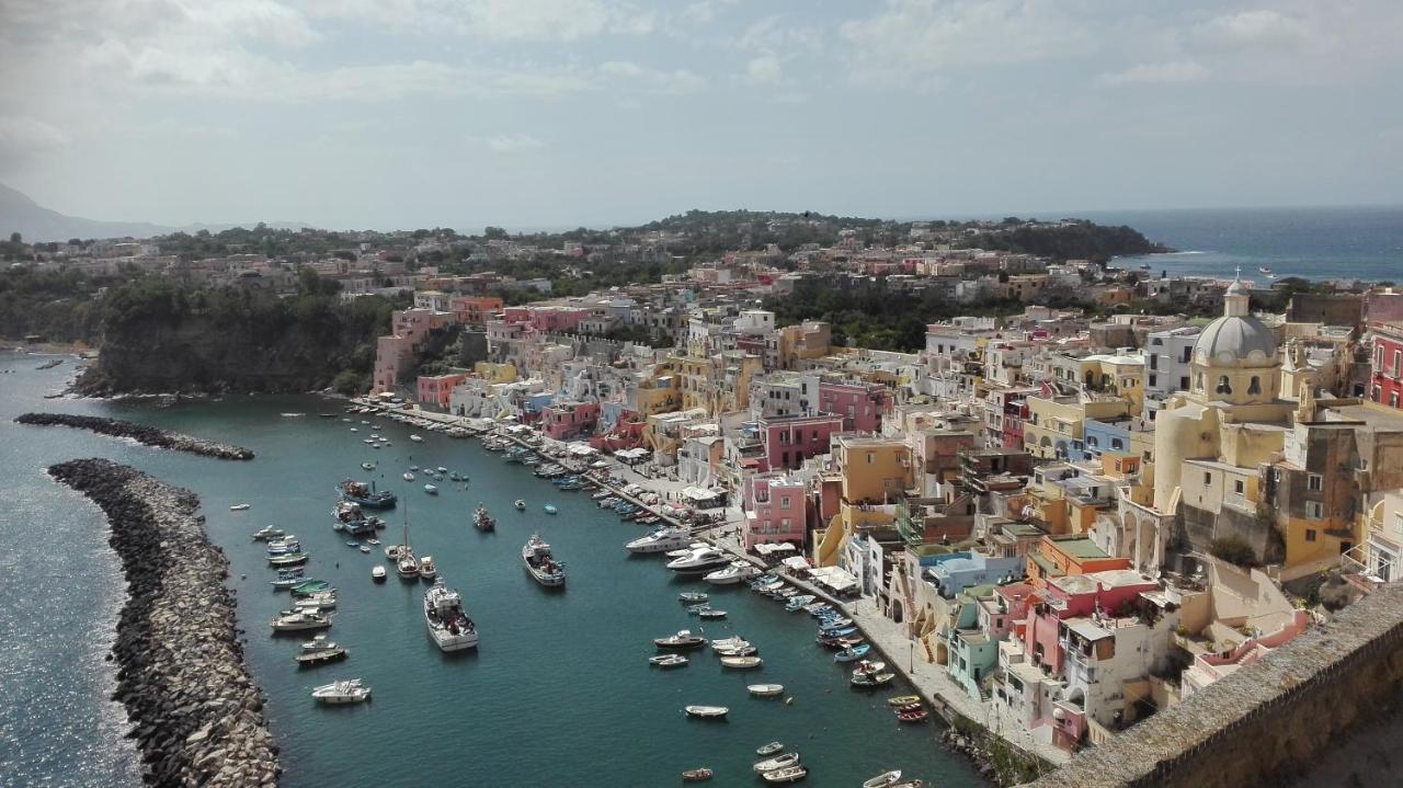 Hotel La Casa Sul Mare Procida Exterior foto